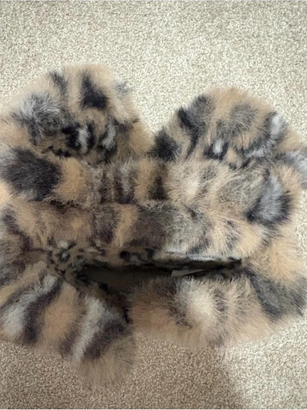 Koolaburra Women's Chestnut Suede Boots with Faux Fur Cuff
